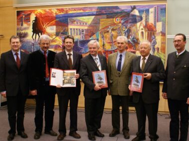 Mag. Peter Kolecko Buchpräsentation 2009: "200 Jahre Marchfeldschlachten Aspern und Wagram 1809-2009" im Stadtsaal Deutsch-Wagram