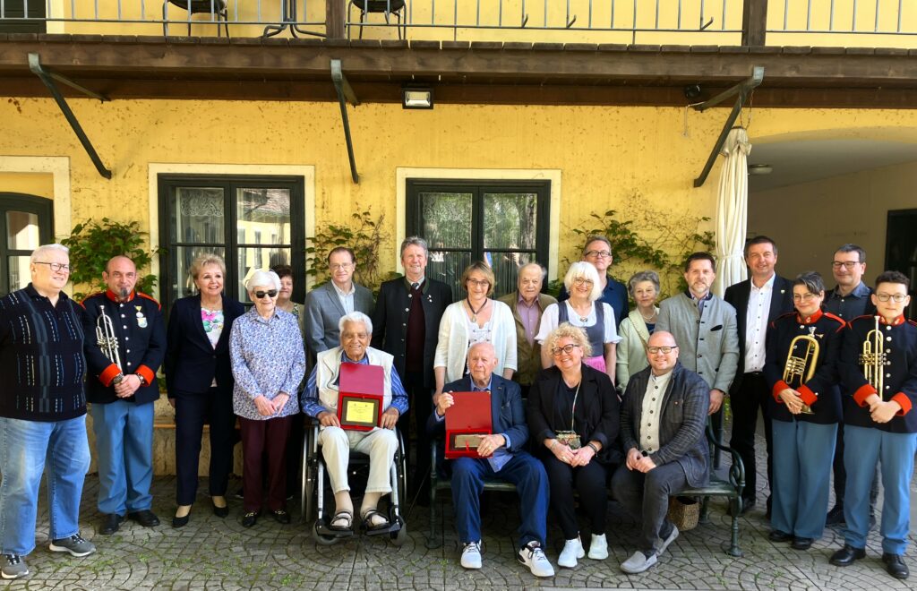 Saisonbeginn im Museum Gruppenfoto