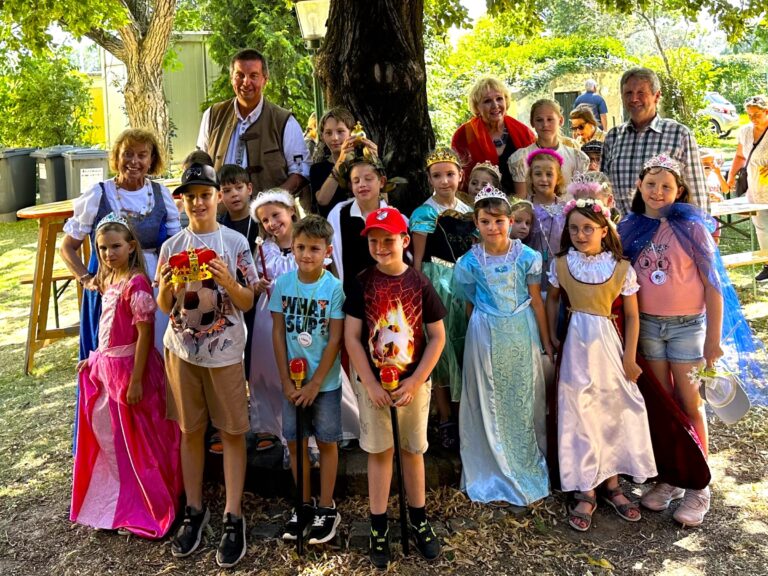 Wagramer Historientage – Kinderferienspiel – Gruppenfoto