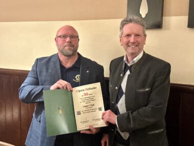 Ehrenurkunde für die 30. jährige Mitgliedschaft des Lion Clubs (Karsten Staab). Generalversammlung der Museumsgesellschaft Deutsch Wagram 2025