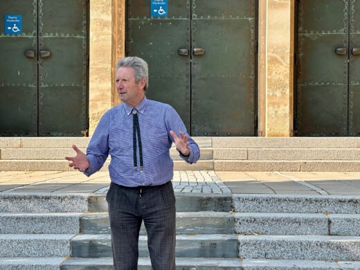 Geschichts- und Stadtführung mit Fritz Quirgst am 13. Juni 2025 - vor der Pfarrkirche