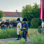Wagramer Historientage 2025 - Kranzniederlegung beim Denkmal der Schlacht bei Wagram
