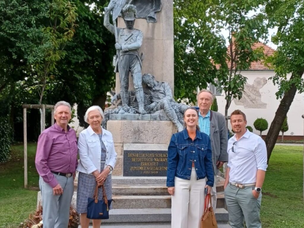 Lilli Kolarik und Freunde aus Wien zu Besuch in Deutsch-Wagram