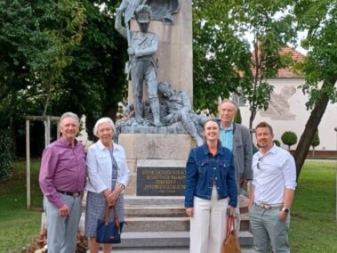 Lilli Kolarik und Freunde aus Wien zu Besuch in Deutsch-Wagram