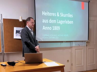 Lange Nacht der Museen in Deutsch-Wagram 2025. Vortrag von Mag. Michael Wenzel im Erzherzog Carl- Saal.