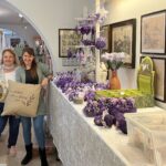 Weihnachtsmarkt im Napoleon- und Stadtmuseum, Gerda Norek und Sandra Niessner, Lavendelsackerl und diverse liebevoll gefertigte Stoffprodukte