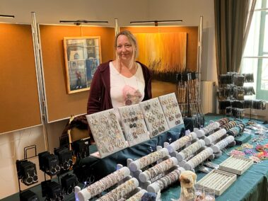 Weihnachtsmarkt im Napoleon- und Stadtmuseum, Brigitte Reiter, Schmuck