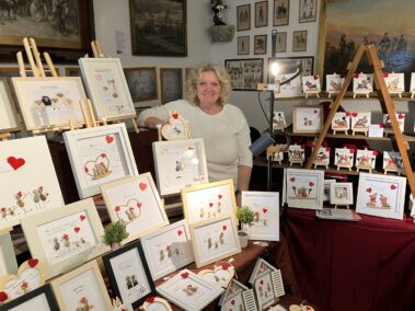 Ostermarkt im Napoleon- und Stadtmuseum, Silvia Greller - Kieselkunstbilder