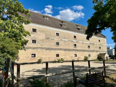 Historischer Schüttkasten in Essling. © Christian Matula