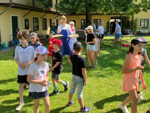 Vom Acker zum Brot: Projekt für Schulkinder im Museumsgarten