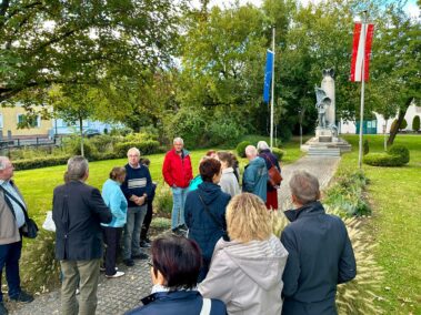 Beim Denkmal der Schlacht bei Wagram. Geschichts- und Stadtführung mit Fritz Qurigst am 9. Oktober 2026, © Christian Matula
