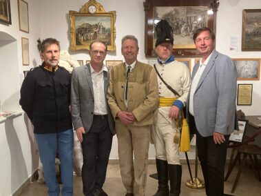 Gruppenfoto v.l. Manfred Groß, Mag. Michael Wenzel, Friedrich Quirgst, Wolfgang Lachnit und Mag. Franz Spehn. Lange Nacht der Museen in Deutsch-Wagram, 2026. © Mag. Franz Spehn
