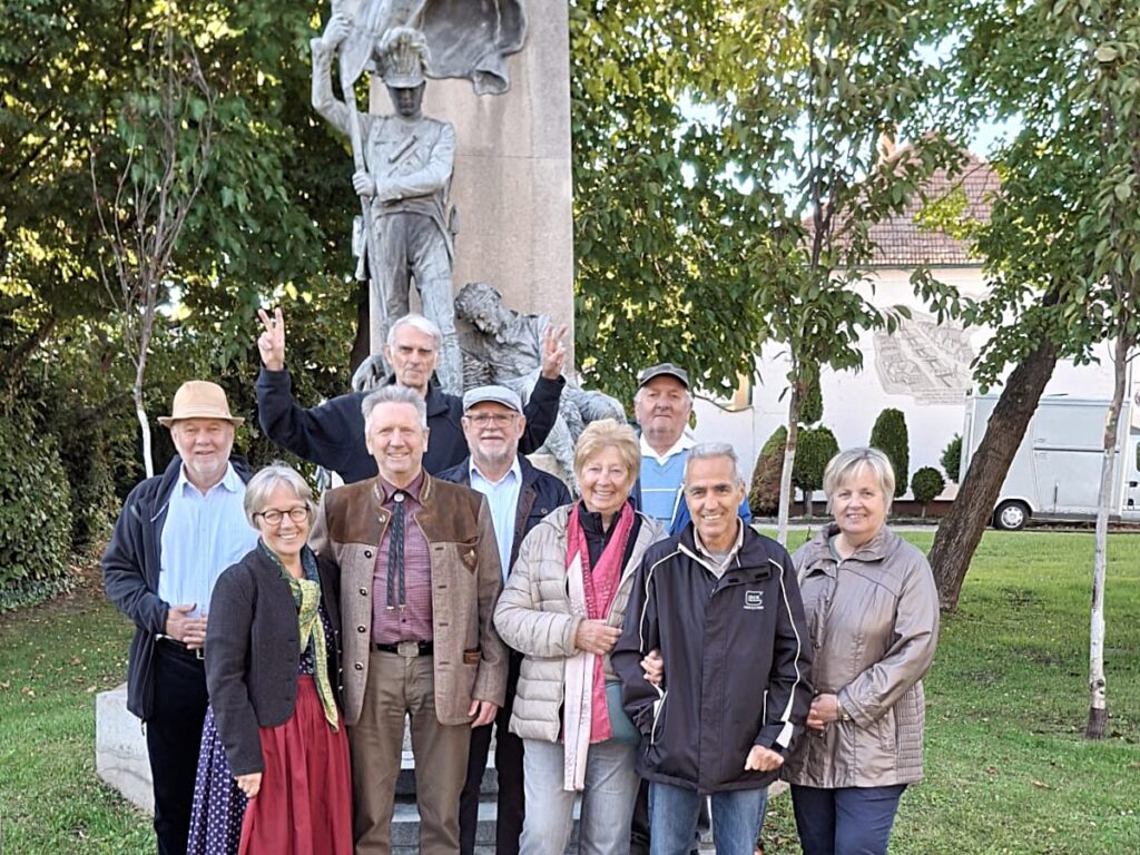 Sonderführung Volkstanzgruppe Marchfeld Sonderführung Volkstanzgruppe Marchfeld